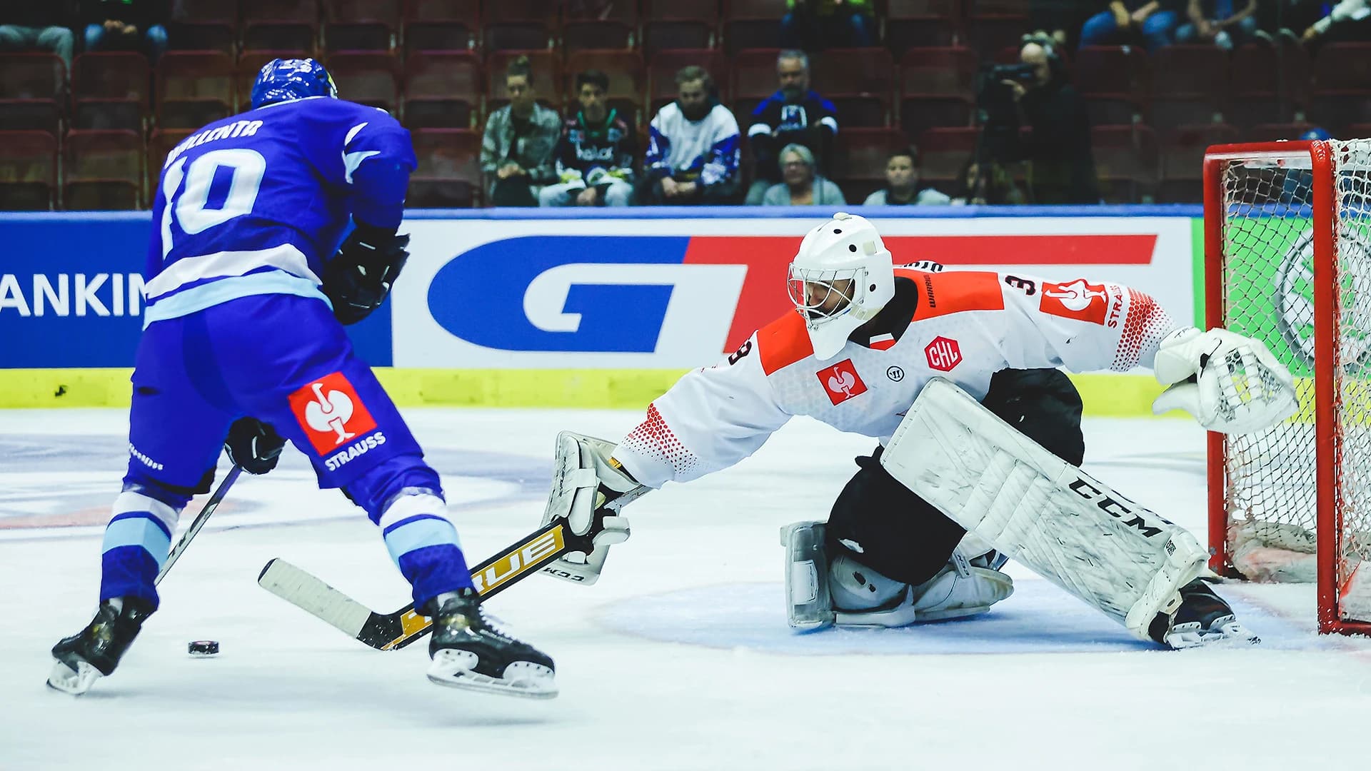 Der VSV ist in der CHL angekommen - Copyright: GEPA pictures/Daniel Götzhaber