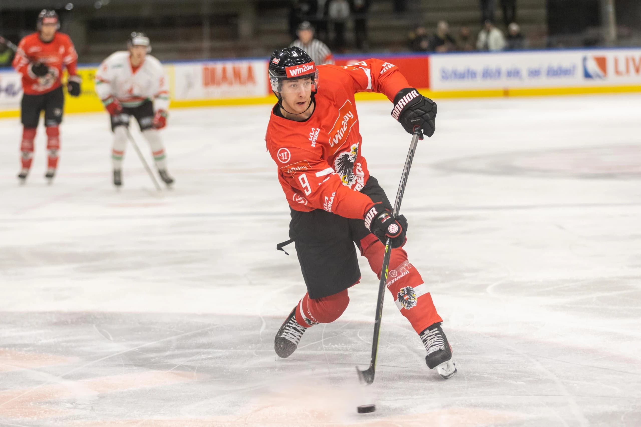 Lucas Thaler erzielte das 1:0 selbst und bereitete das 2:0 durch Tim Harnisch vor - Copyright: GEPA pictures/Michael Meindl