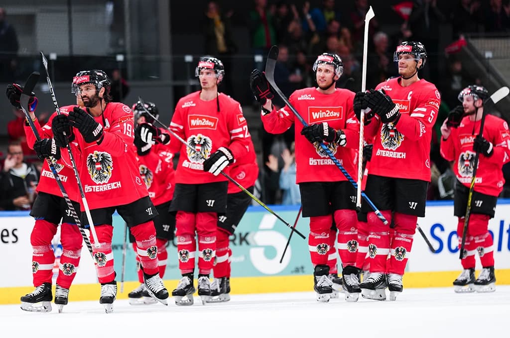 Tapes und medizinische Geräte - diet ÖEHV-Nationalteams sind damit On wie Off Ice bestens betreut - Copyright: ÖEHV/Agentur DIENER/Eva Manhart