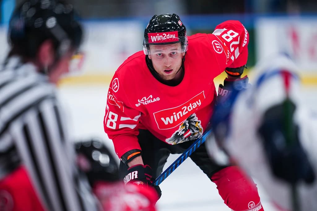 Ready für den Österreich-Cup! Mario Huber ist Teil des 26-köpfigen Aufgebots - Copyright: ÖEHV/Agentur DIENER/Eva Manhart