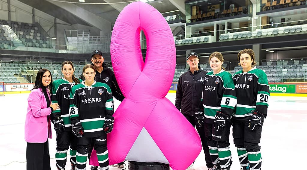 Auf dem Bild (v.l.n.r): Katja Ebenberger, Christina Schusser, Britta Bachler, Günther Ropatsch, Patrick Ropatsch, Valentina Ropatsch und Kelsey Soccio - Copyright: DerHandler/Wolfgang Handler