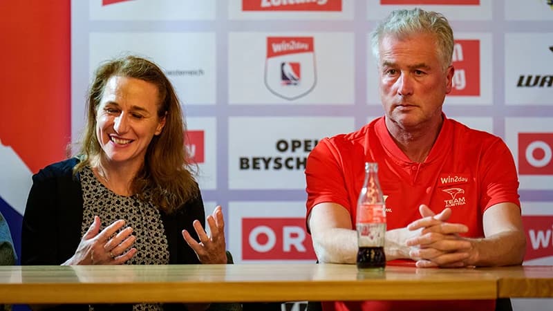 Stefanie van Westarp, Botschaftsrätin der kanadischen Botschaft, Head Coach Roger Bader - Copyright: GEPA pictures/Edgar Eisner