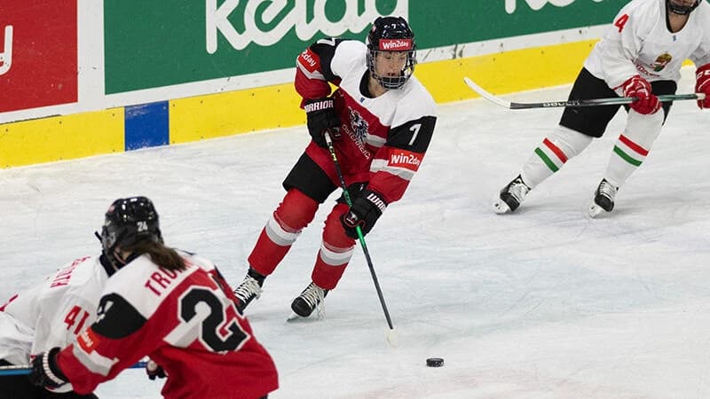 Mit dem Nationalteam feierte Theresa Schafzahl mit dem Aufstieg in die Top Division einen ihrer größten Karriereerfolge - Copyright: Nicolas Zangerle/NZ-Photos