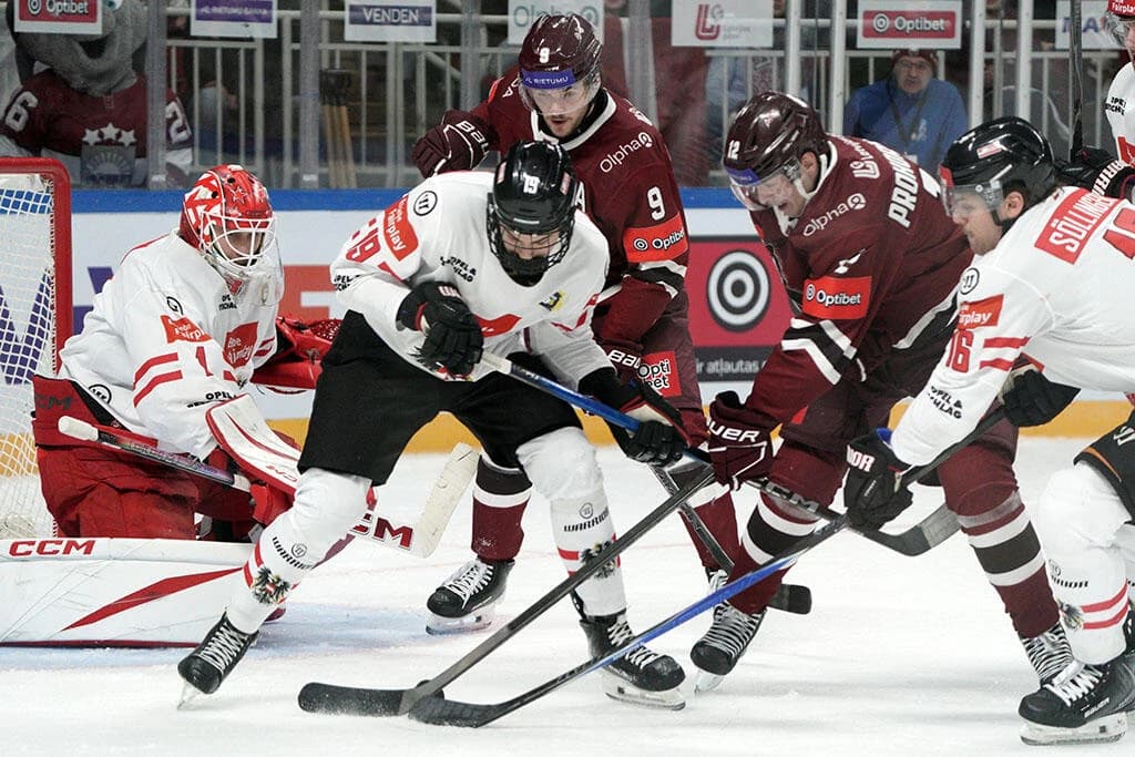 Knappe Niederlage im zweiten Spiel für die ÖEHV-Auswahl gegen Lettland - Copyright: Romans Koksarovs/LHF