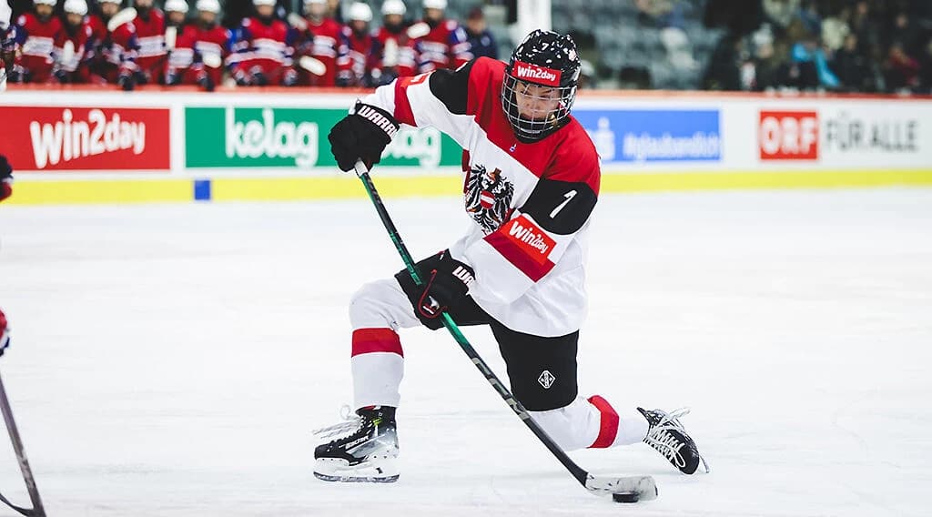 Theresa Schafzahl representing Austria (Photo: GEPA pictures/Daniel Götzhaber)